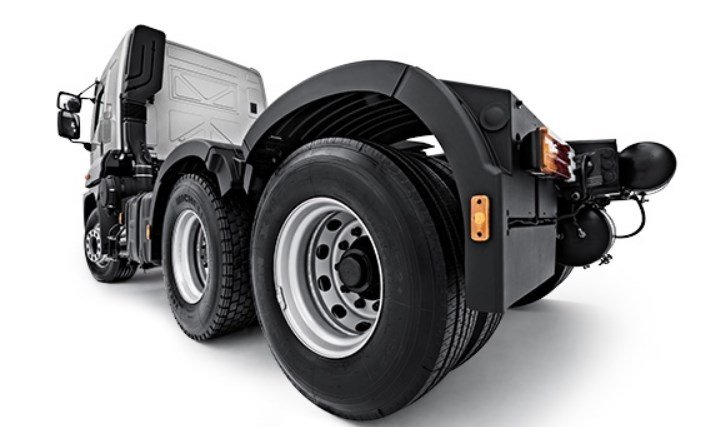 RD809446 - PARALAMA MEIO ACAB SUPERIOR TRACAO CARGO GII 2842