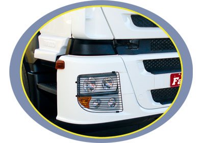 PFC049 - GRADE PROT FAROL IVECO STRALIS 2008/2010 CROMADO