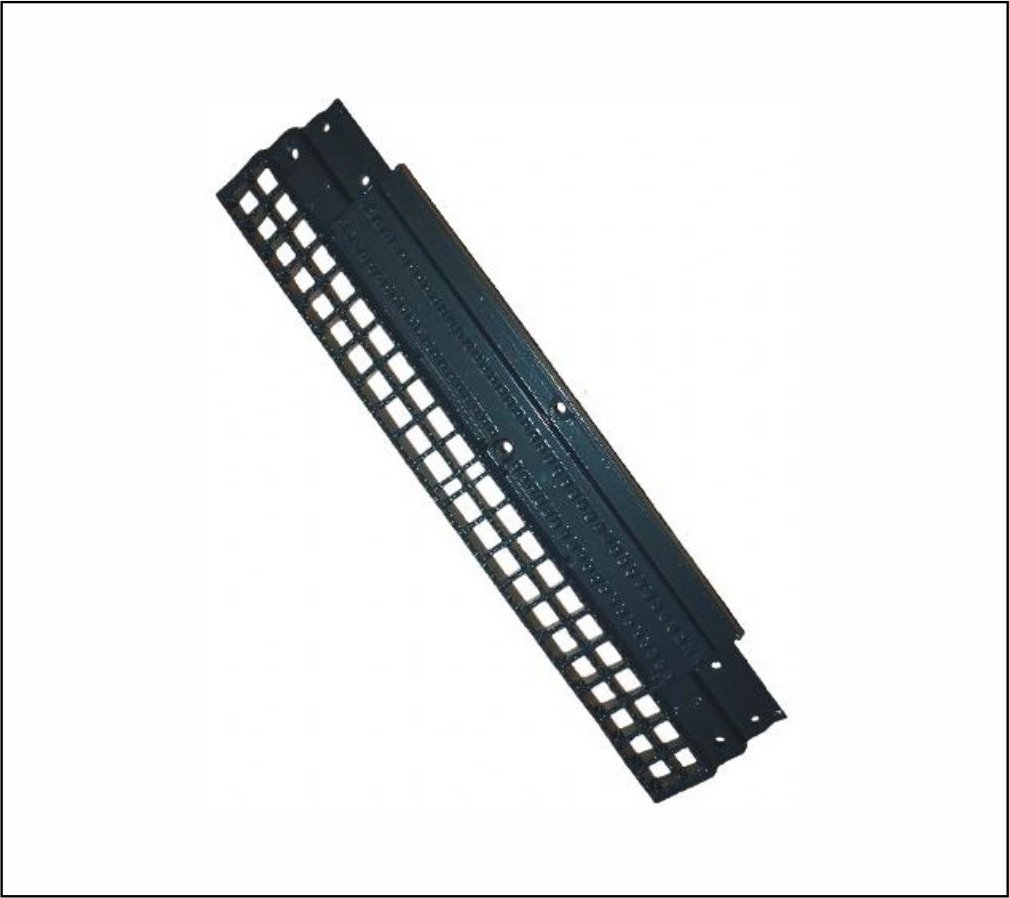IV005 - ESTRIBO ALUMINIO IVECO FRONTAL LD /LE