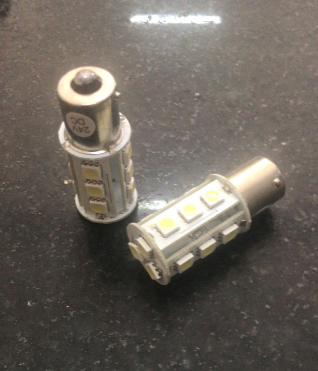 TL1141V SMD - LAMPADA 1141 24VTS LED SMD ULTRA WHITE ( PAR )