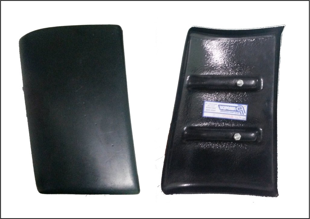 V136 - DEFLETOR LATERAL CABINE VW 14.210 94 A 99 LD